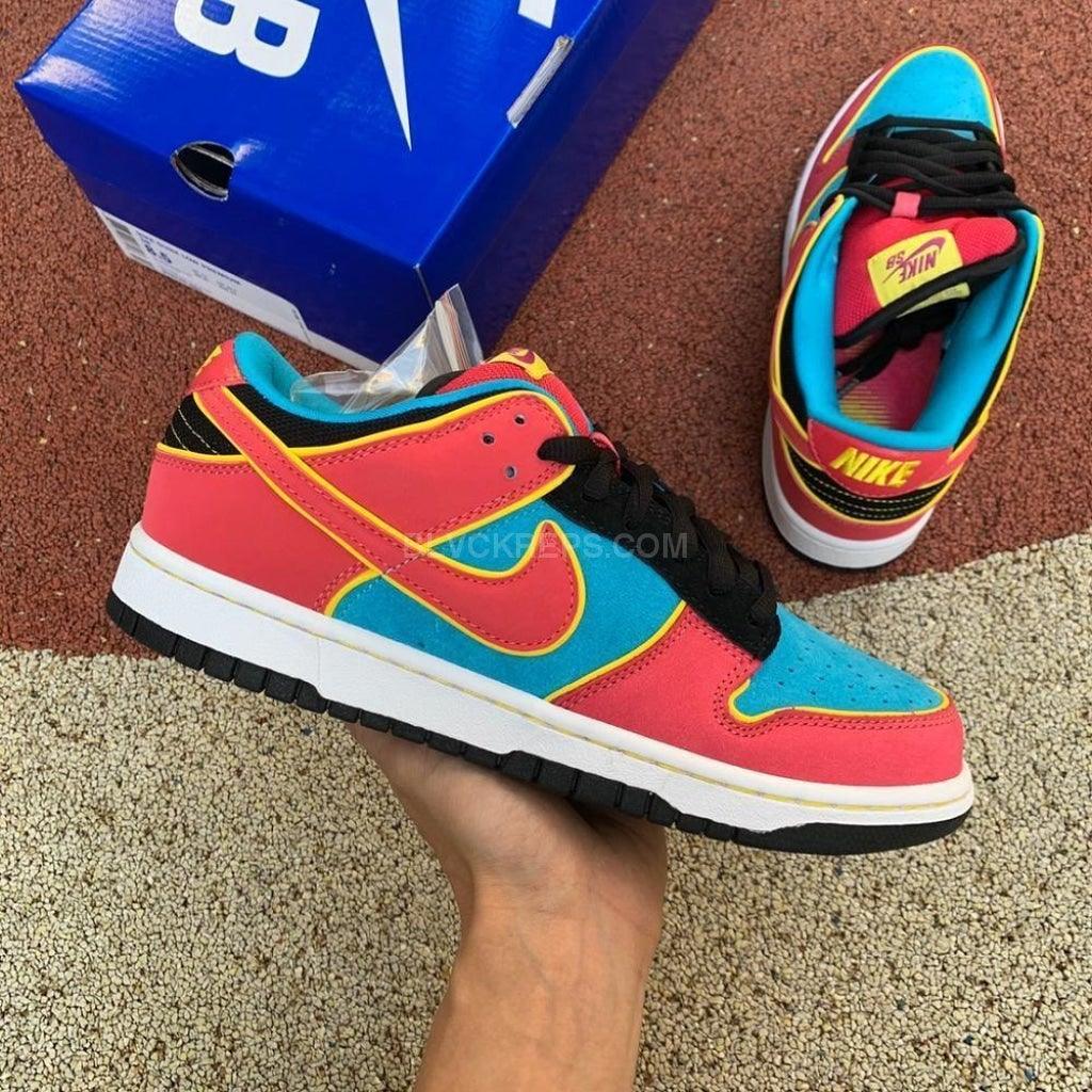 Nike Dunk SB Low Ms. Pacman